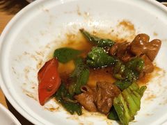 -关东小磨东北菜(上海长风大悦城店)