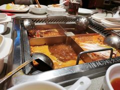 四宫格锅底-海底捞火锅(新松江路店)