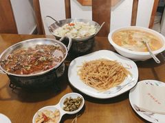 -山里俏·皖南菜(清源路店)