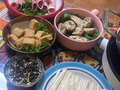 -弘烨 贵州酸汤 鱼火锅(东财店)