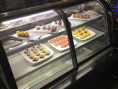 面包甜点陈列柜-豪派特华美达广场酒店·西餐厅