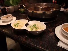 -小天鹅火锅·一线江景洪鼎旗舰店(洪崖洞店)