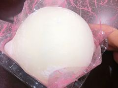 黄桃雪媚娘-爱维尔阳光蛋糕(越湖店)