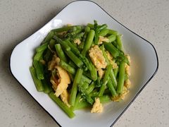 -爱贝尔高端月嫂(母婴护理)