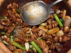 -八府香鸭·啫啫煲(华山路店)