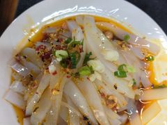 -秦巴石锅鱼