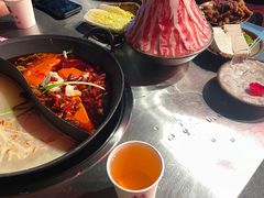 -赵美丽·重庆社区火锅·直营店(火车东站·中豪国际店)