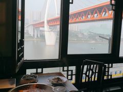 -小天鹅火锅·一线江景洪鼎旗舰店(洪崖洞店)