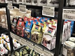 零售区-多乐之日(颐堤港店)