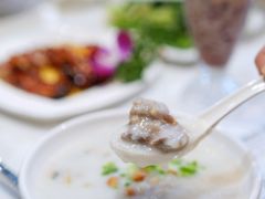 -香港新发烧腊茶餐厅(水围店)