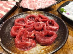 -吴氏老牌坊云南鱼豆花火锅店(通江街店)
