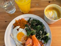 三文鱼红薯饼-Egg•Allday Brunch(襄阳北路店)