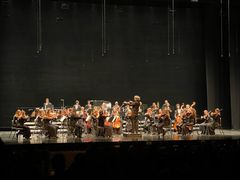 -交通银行前滩31演艺中心