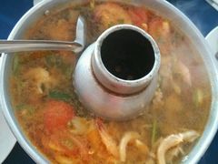 -Neary Khmer Restaurant
