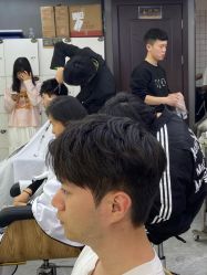 -藤野造型烫发染发