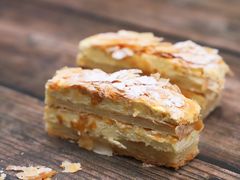 -银星皇冠假日酒店美食阁