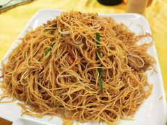 肉炒米粉-长坦新鲜猪什夜宵广场
