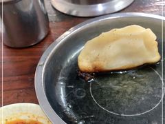 -黄阿姨锅贴大王(万航渡路店)
