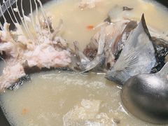 农夫山泉炖的奶汤鱼头-7017浙菜•建德味(市心北路店)