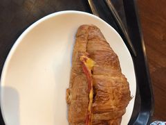 -星巴克(杭州西湖银泰1F店)