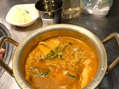 辛拉面-韩聚屋韩国烤肉餐厅(新北万达店)