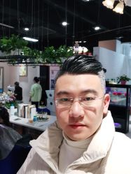 -虫二·专注健康烫染沙龙