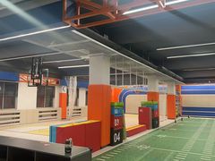 -悦动体能篮球羽毛球网球(三里河店)