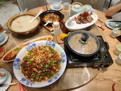江湖麻辣大盘鸡-卢记正街饭店·川湘菜