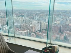 -荣誉国际酒店-云顶旋转餐厅