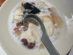 -鸣记脆皮烤鱼·海鲜烤鱼(三八广场店)