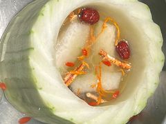 -得意咚瓜·顺德鱼生·冬瓜火锅(深圳首店)