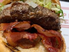 -The Habit Burger Grill 哈比特汉堡(爱琴海店)