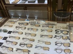 -眼镜大师·Optic Master·蔡司官方授权店(杭州大厦购物城店)