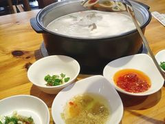 -风情丽江斑鱼火锅(孙家沟西南路80号店)