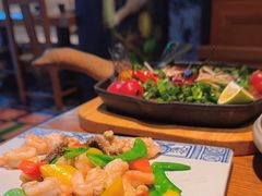 -云海肴·汽锅鸡·云南代表菜(天山百盛优客店)