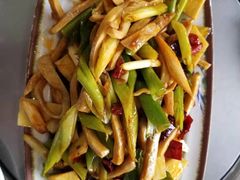 -瑞杰烧烤店·24小时营业(山东路店)