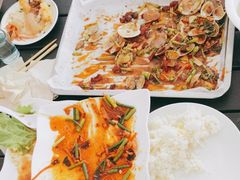 -鑫渔港海鲜本地菜·山海关浑锅(东戴河店)