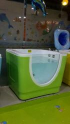 -小鸭先知婴儿游泳馆