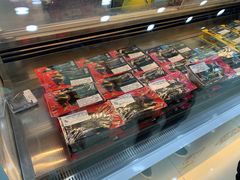 零售区-周黑鸭(武汉天河国际机场五店)