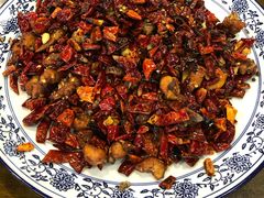 -黄桷树曹家私房菜(江与城店)