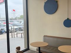 -星巴克(G15苏通大桥服务区西区)