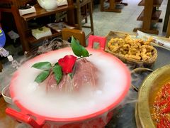 -沸炉重庆老火锅(军事博物馆店)