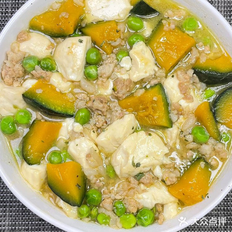 谁发明这个吃法！真的好好吃！！|||这个低脂南瓜豆腐煲！