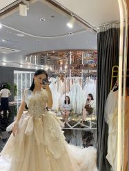 -SATIN COUTURE瑟庭婚纱礼服馆