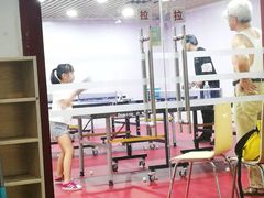 -虹桥河滨花园会所游泳馆