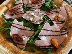 -WOLFGANG PUCK KITCHEN & BAR(迪士尼小镇店)