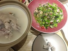 -叁煨蹄花·下饭盐帮菜(人民广场店)
