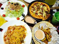 -意国小镇披萨牛排餐厅(万达广场店)