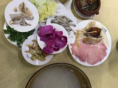 -桥香园云南过桥米线(金马碧鸡店)