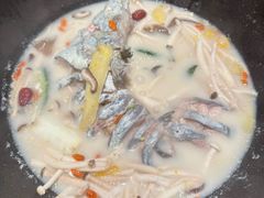 -鲜潭蒸汽石锅鱼(五道口购物中心店)